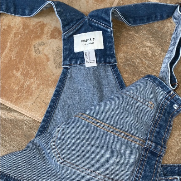 Forever 21 overalls denim destroyed - Picture 3 of 7